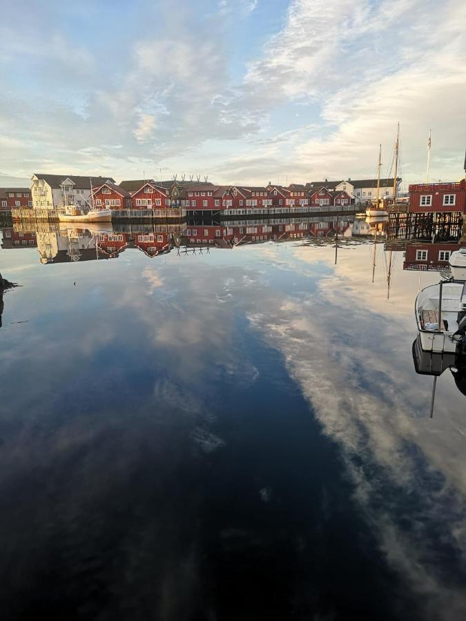 Kule Gule Huset Leilighet Svolvær Eksteriør bilde