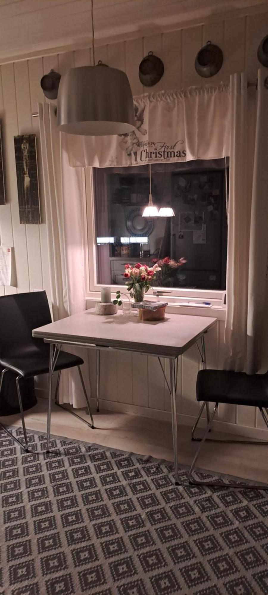 Kule Gule Huset Leilighet Svolvær Eksteriør bilde